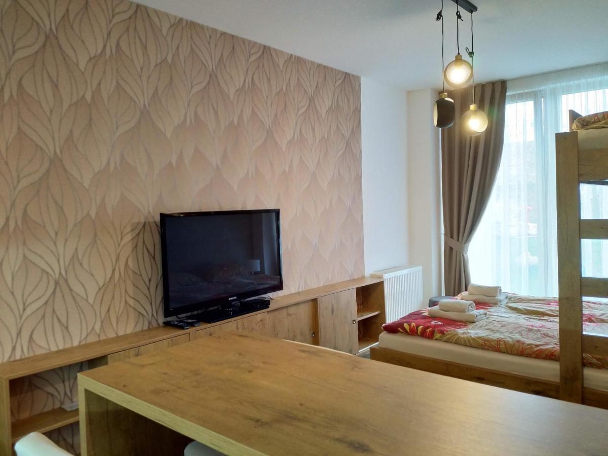 Leda Apartman, Stary Smokovec, *